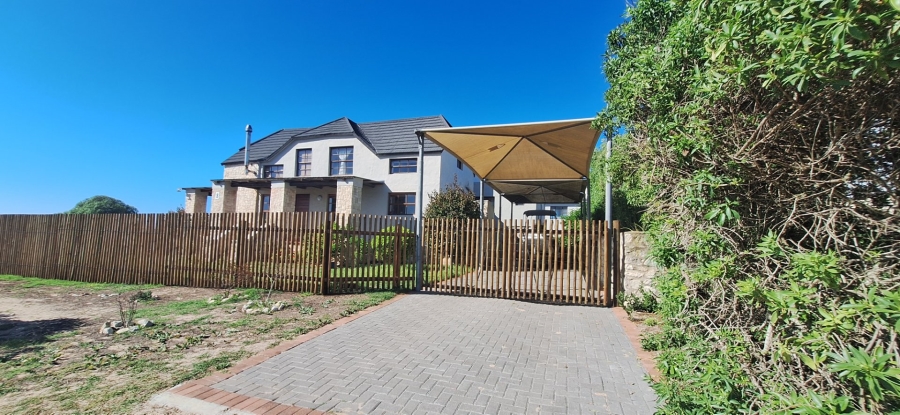 4 Bedroom Property for Sale in Witsand Western Cape